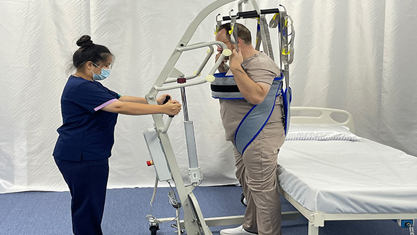 Ehuons patientenfahrstuhl ein revolutionärer schritt nach einem willenlosen befehlssystem
